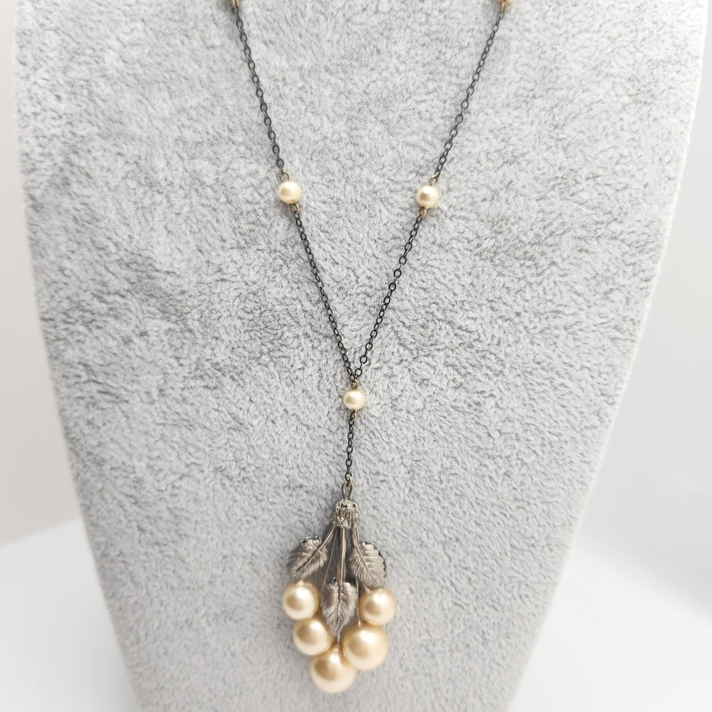 Vintage Art Deco Faux Pearl Leaf Cluster Pendant Necklace Victorian Revival